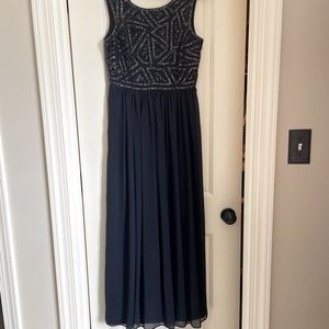 Adrianna Papell hand beaded Navy Blue Gown size 6 Retails for $350